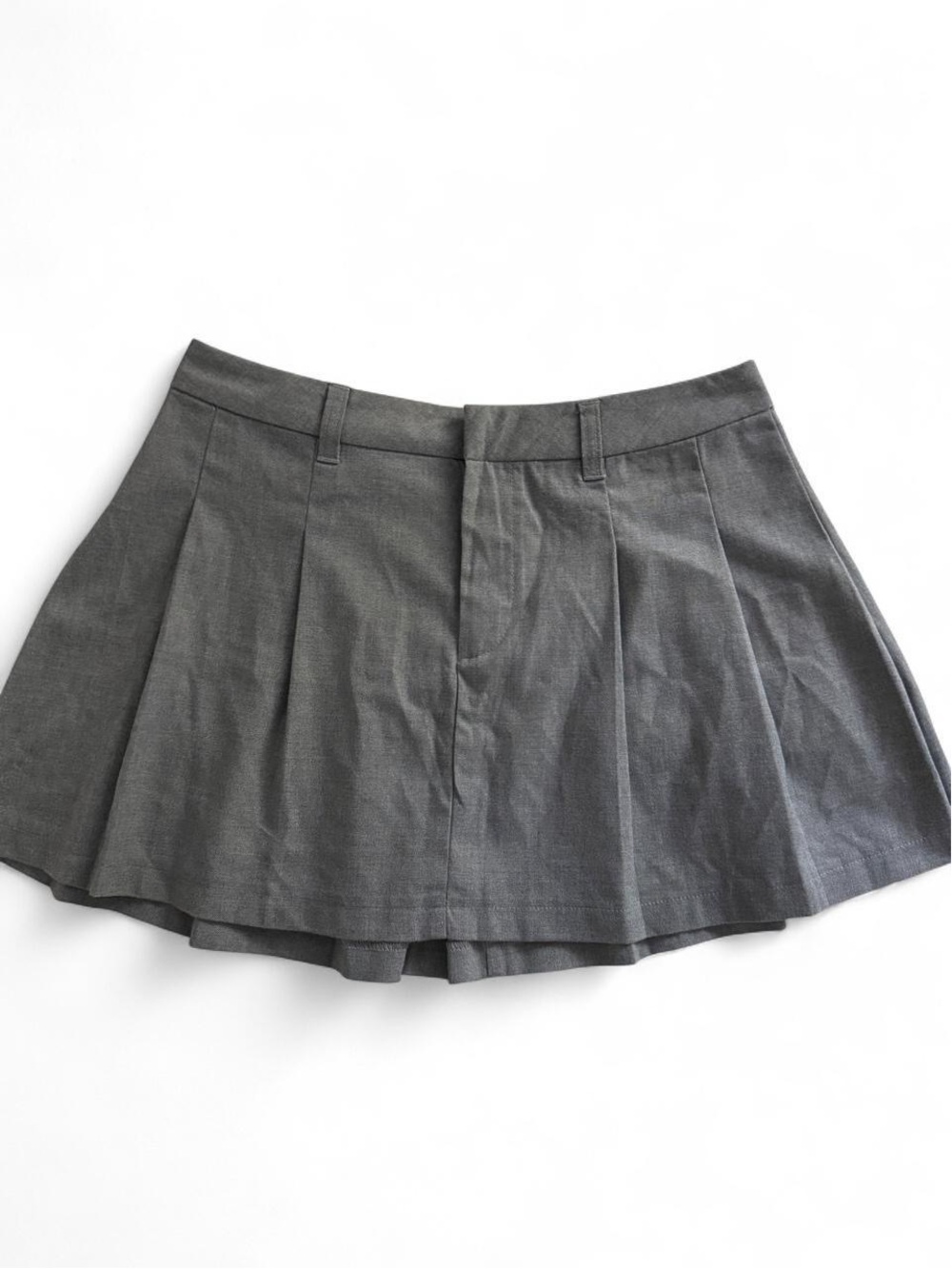 H&M Classic Pleated Mini Skirt - Gray